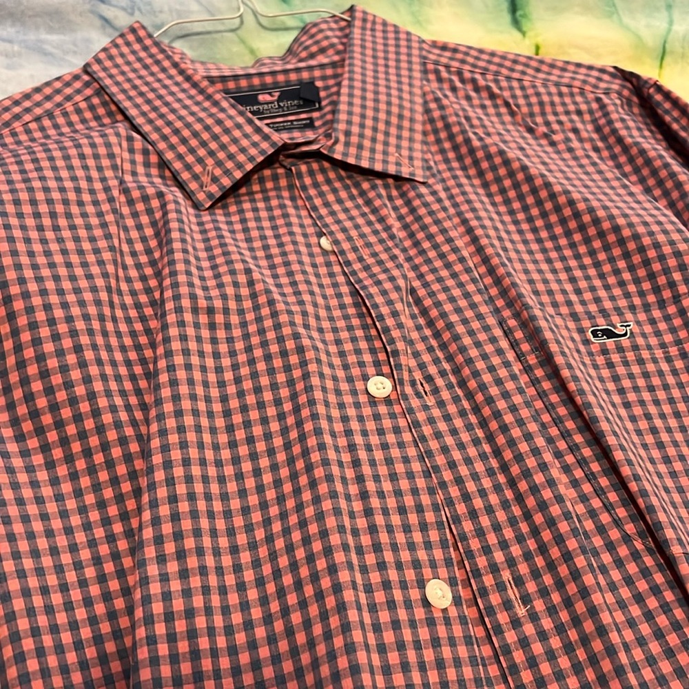 XL Vineyard Vines button down